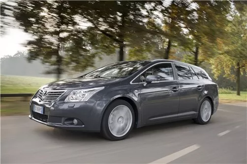 Avensis T27
