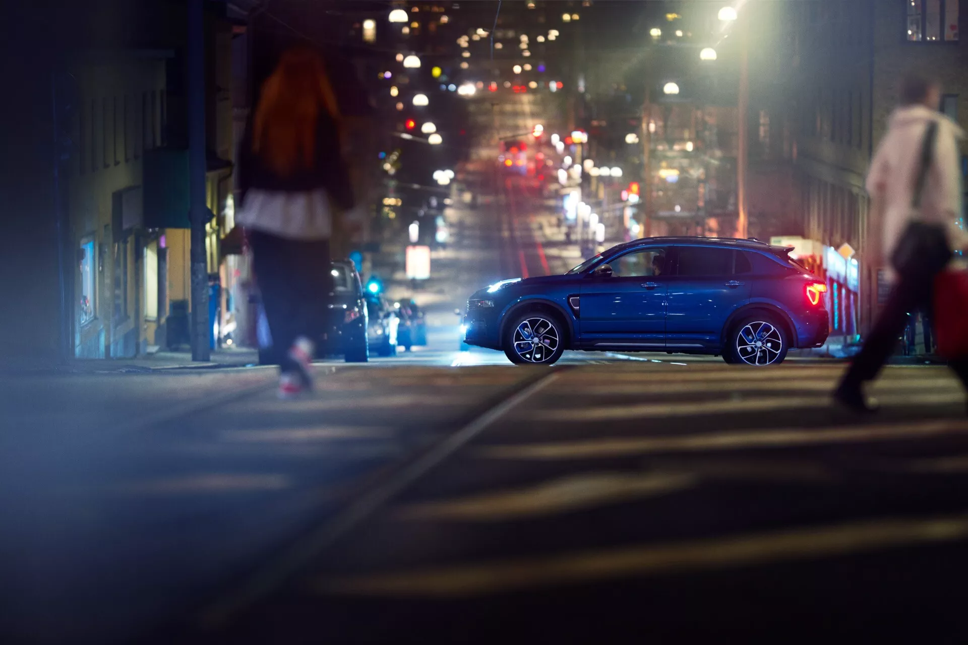 2021 Lynk & Co 01 1st Generation compact SUV parked outdoors in sunlight showcasing sleek design and modern features